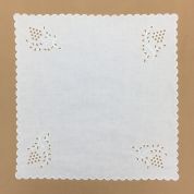 Kapesník vyšívaný na plátně 010824